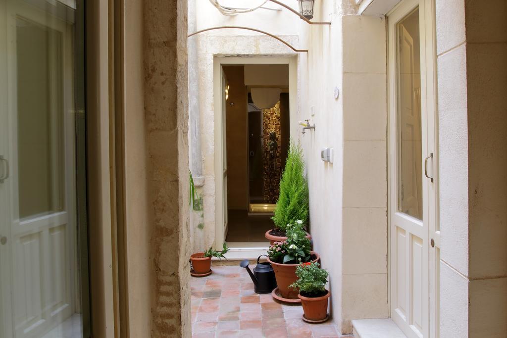 Ortigia Guest House Casa Flora Syracuse Eksteriør bilde