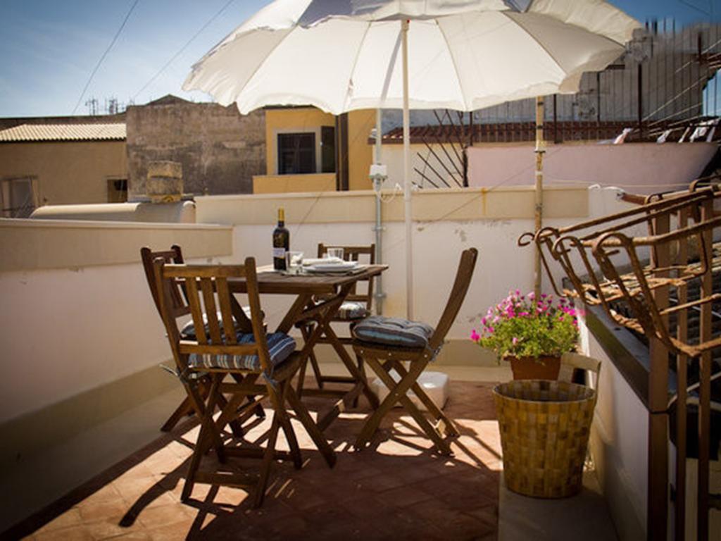 Ortigia Guest House Casa Flora Syracuse Eksteriør bilde